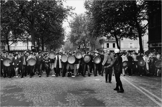 France May 1968 - Trashcan Lids